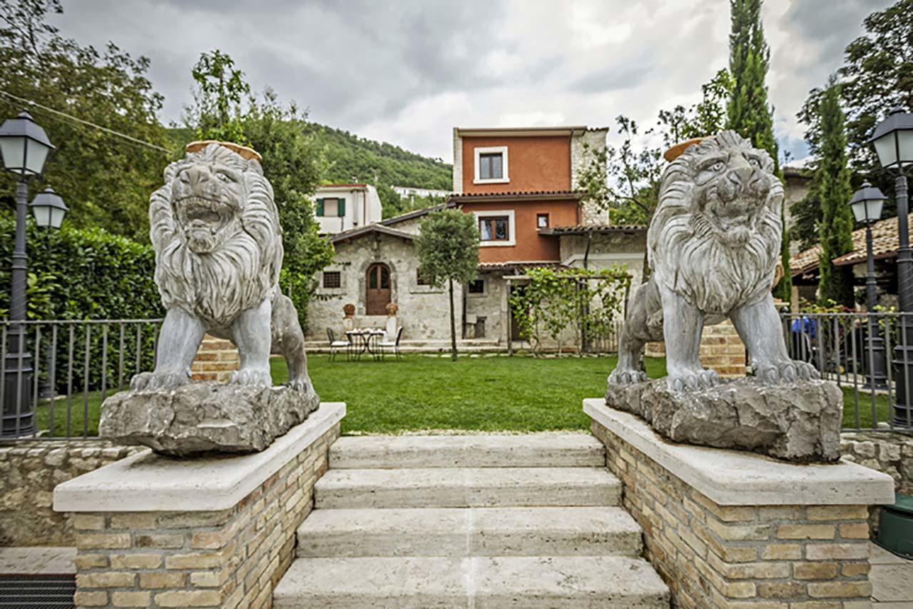 Hotel Guerrinuccio Celano Exteriér fotografie